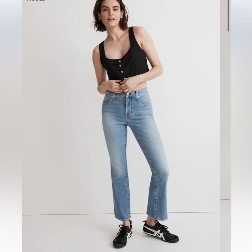 Madewell‎ Kick Out Crop Jeans
Carey WashSuper Stretch